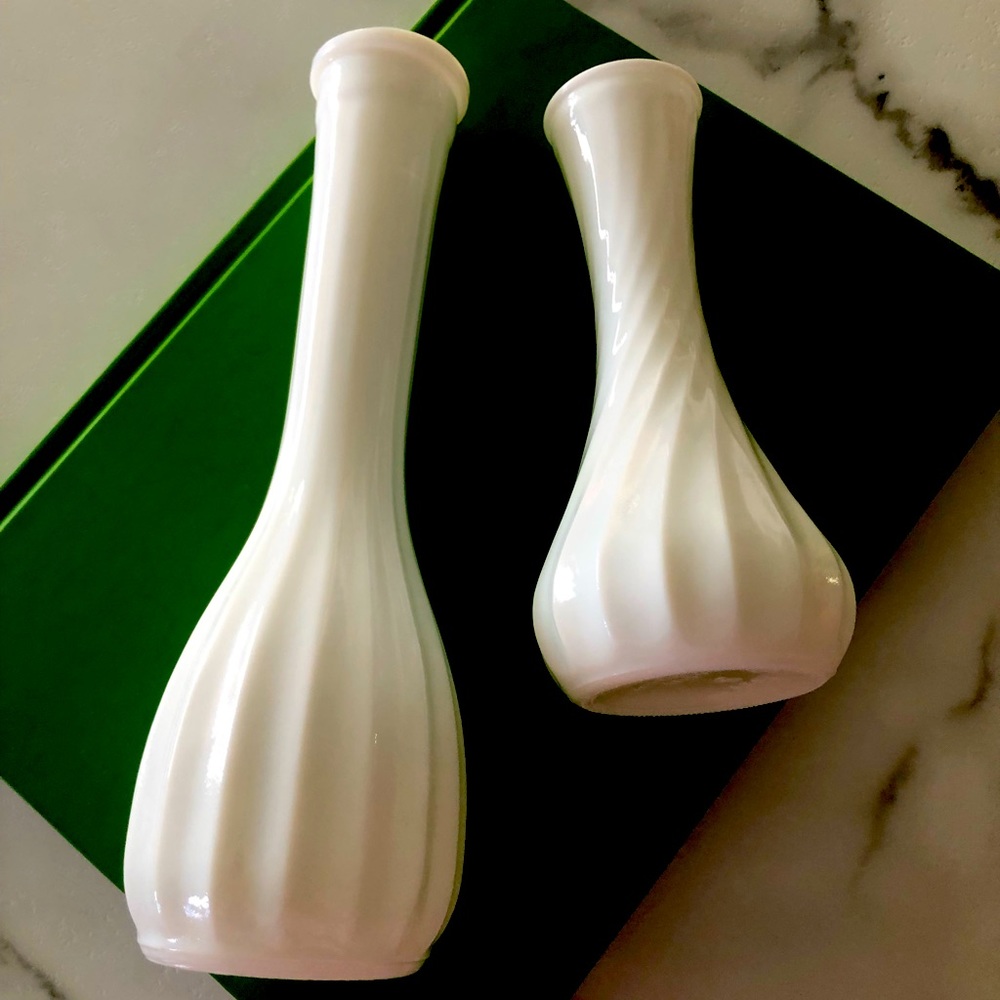 2 WHITE VASES